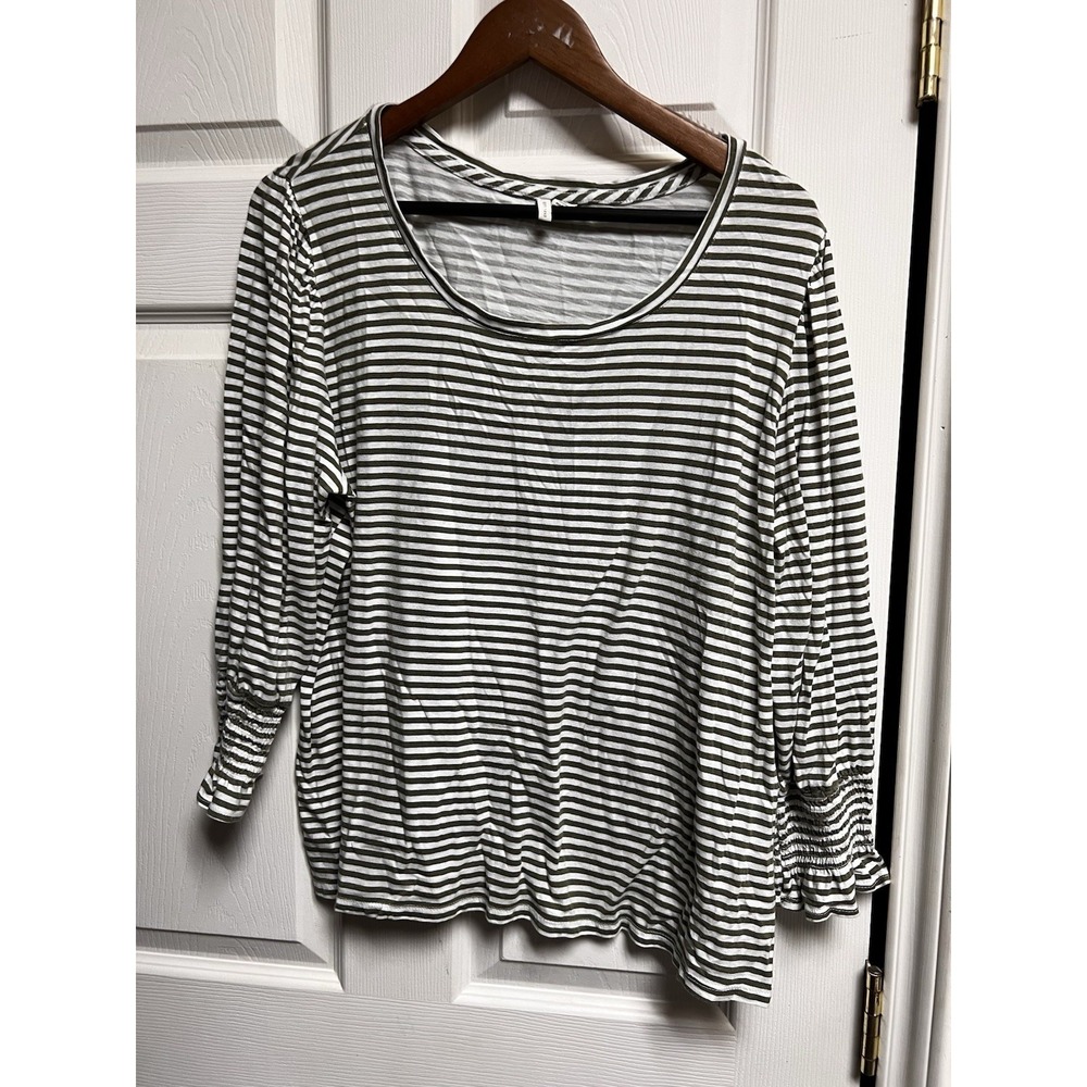Cato Womens XL Sage Green White Striped Smocked Cuff 3/4 Sleeve Blouse Top - Picture 2 of 8